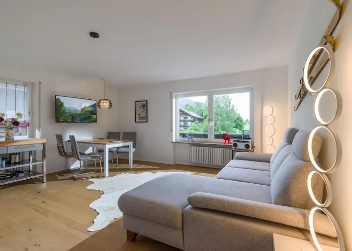 Moderne Bergstube Mit 2 Schlafzimmer Und Grossen Balkon Appartement *