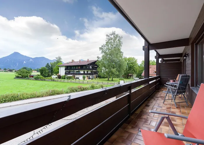 Moderne Bergstube Mit 2 Schlafzimmer Und Grossen Balkon * Oberaudorf