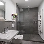 Apartmán Moderne Bergstube Mit 2 Schlafzimmer Und Grossen Balkon